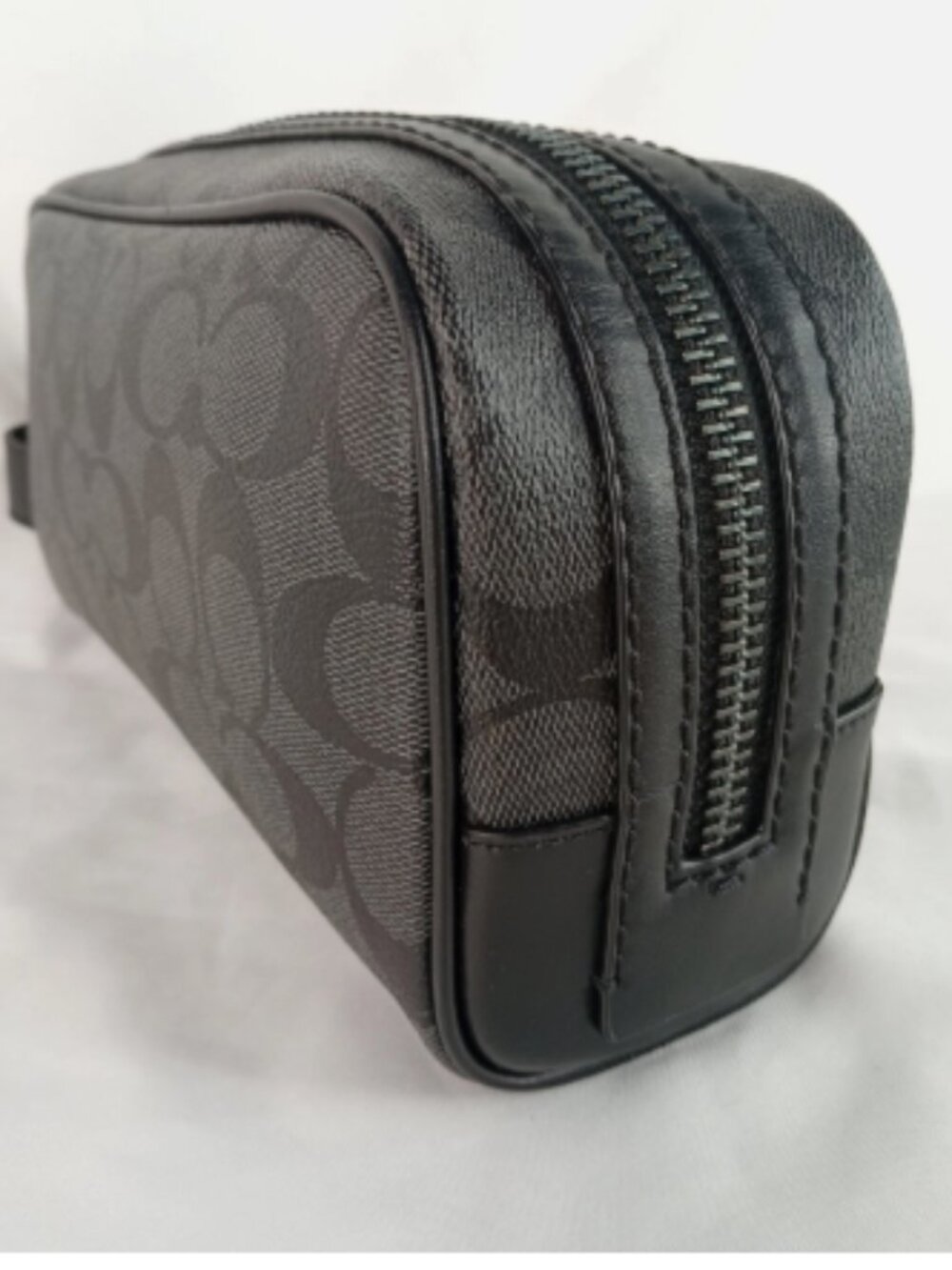 Pre-Owned Coach Signature Canvas Small Travel Kit Toiletry Bag Charcoal Black - Picture 4 of 14